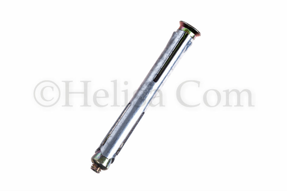 Vijak-kotva sa metalnom košuljicom